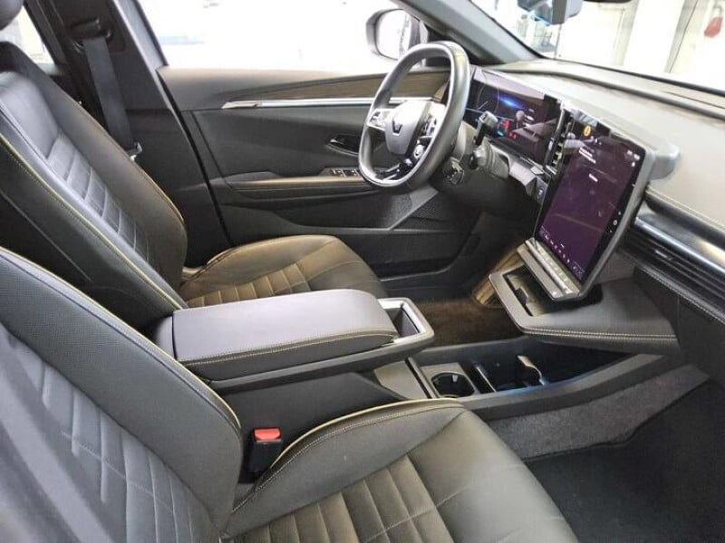 Renault Megane E-Tech Electric (02.2022->) EV60 220HP, Iconic (Batt. 60 kWh) optimum charge photo