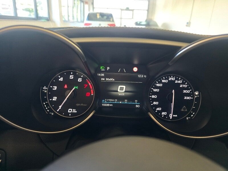 Alfa Romeo Giulia (952)(2016->) DE - Lim4 2.9 V6 Bi-Turbo EU6d, Quadrifoglio (EURO 6d), (Facelift) 2020 - 2023 photo