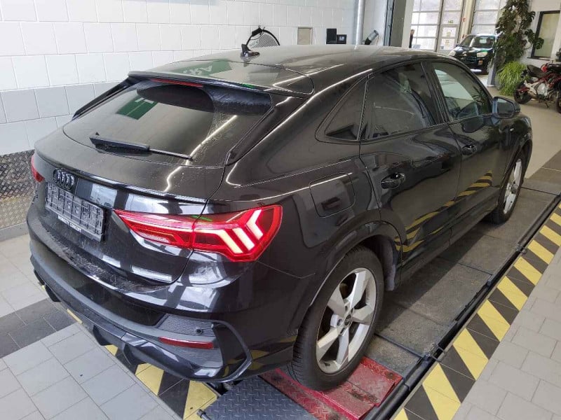 Audi Q3 Sportback (F3N)(08.2019->) DE - SUV4 45 1.4 TFSI e EU6d, S line (EURO 6d), 2021 - 2024 photo