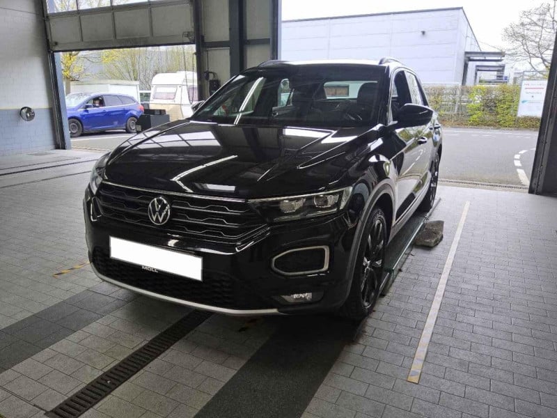 Volkswagen T-Roc (A11)(09.2017->2021) DE - SUV5 1.5 TSI EU6d, Sport OPF (EURO 6d), 2020 - 2022