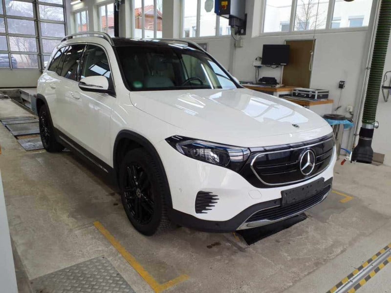 Mercedes-Benz EQB (BM 243)(11.2021->) DE - SUV5 250, Progressive, 2022 - 2023