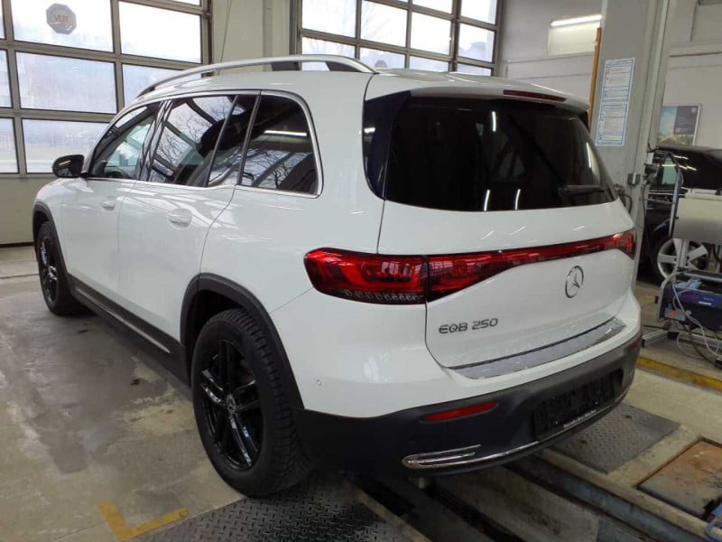 Mercedes-Benz EQB (BM 243)(11.2021->) DE - SUV5 250, Progressive, 2022 - 2023 photo