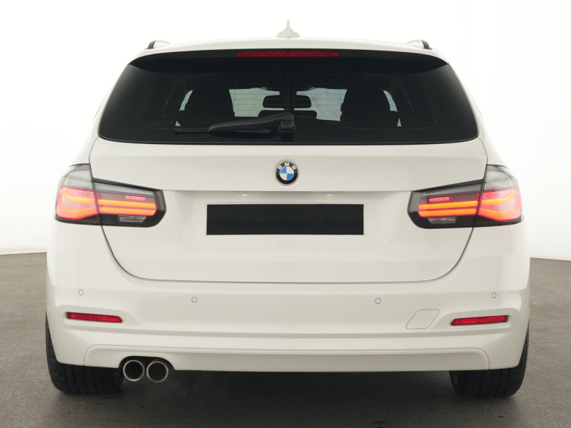 BMW 3er (Inzahlungnahme MwSt. nicht ausweisbar) - Ex Mietwagen DE - Kb5 320 i EU6d-T, Advantage (OPF)(EURO 6d-TEMP), (Facelift) 2018 - 2019 photo