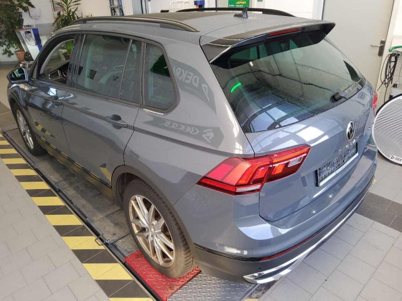 Volkswagen Tiguan (AX1)(07.2020->2024) DE - SUV5 2.0 TDI BMT/Start-Stopp EU6d, Urban Sport 4Motion (EURO 6d), (Facelift photo