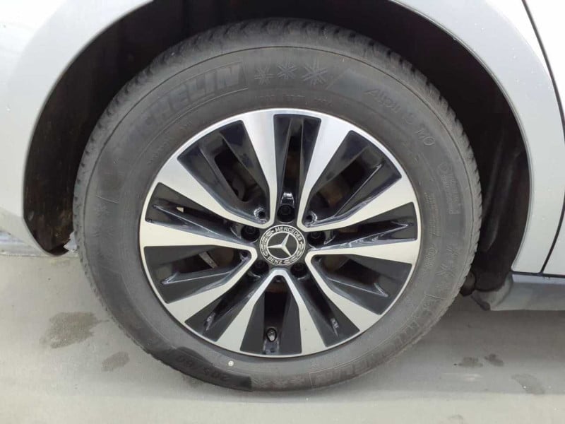 Mercedes-Benz A (BM 177)(03.2018->) DE - LimS5 A 180 d EU6d, (EURO 6d), (Facelift) 2022 - 2024 photo