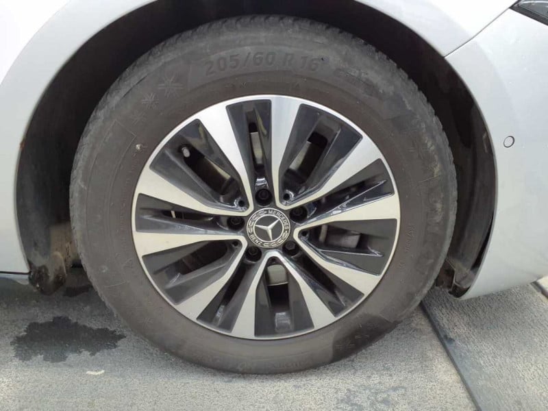 Mercedes-Benz A (BM 177)(03.2018->) DE - LimS5 A 180 d EU6d, (EURO 6d), (Facelift) 2022 - 2024 photo