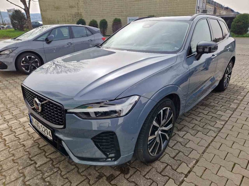 Volvo XC60 (03.2017->) DE - SUV5 B5 (Benzin) AWD EU6d, Ultimate Dark Mild-Hybrid (EURO 6d), (Facelift)