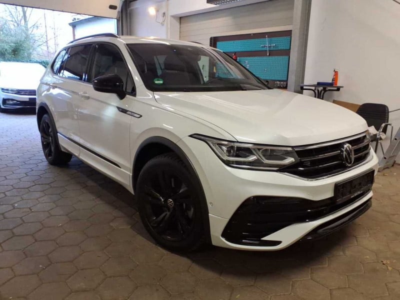 Volkswagen Tiguan Allspace (BJ2)(05.2021->2024) DE - SUV5 2.0 TSI EU6d, R-Line 4Motion OPF (EURO 6d), (Facelift) 2021 - 2024