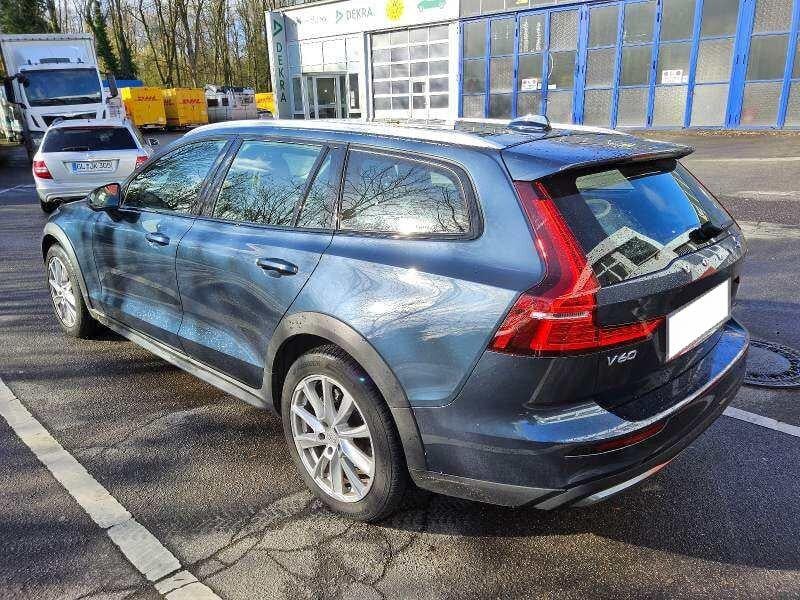Volvo V60 Cross Country (09.2018->) DE - Kb5 B4 (Diesel) AWD EU6d, Plus Mild-Hybrid AWD (EURO 6d), 2022 - 2024 photo