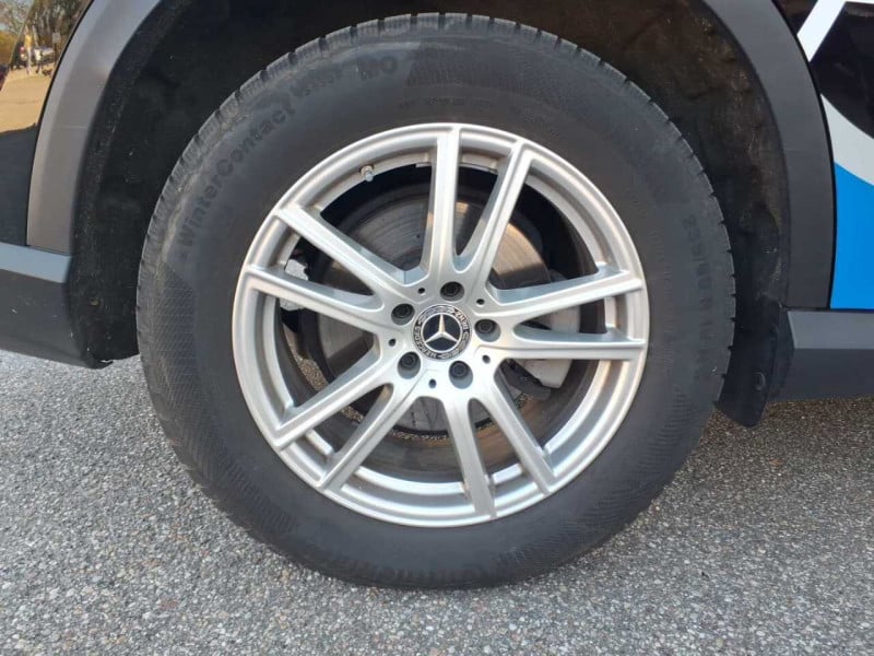 Mercedes-Benz GLC (BM 254)(06.2022->) DE - SUV5 GLC 200 EU6d, Avantgarde 4Matic (EURO 6d), 2022 - 2024 photo