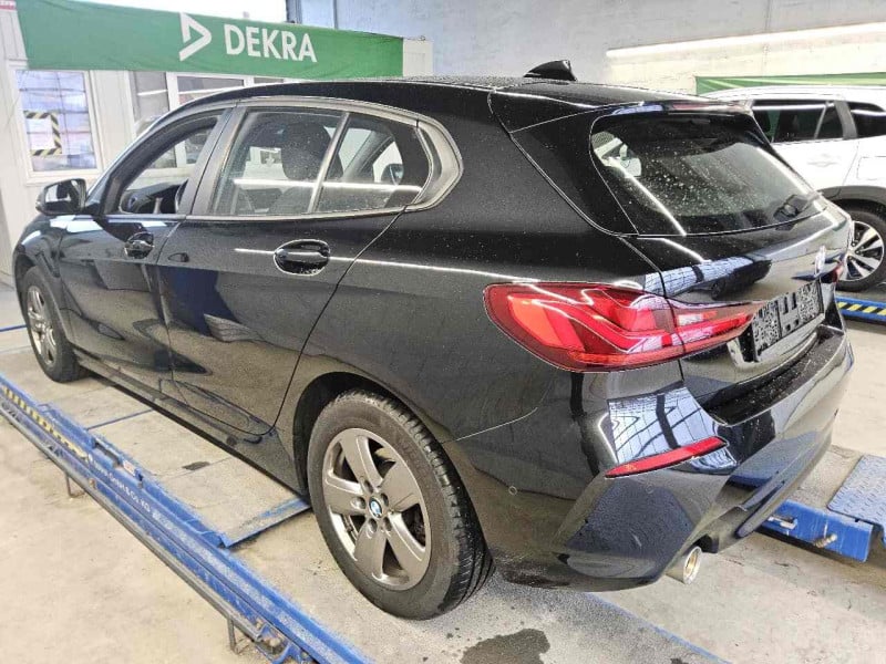BMW 1 Limousine (F40)(2019->) DE - LimS5 118i EU6d, Advantage (OPF)(EURO 6d), 2020 - 2024 photo