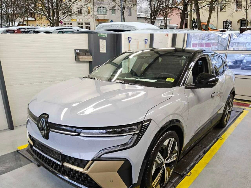 Renault Megane E-Tech Electric (02.2022->) EV60 220HP, Iconic (Batt. 60 kWh) optimum charge