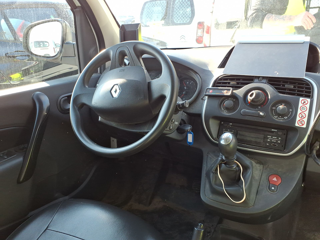 RENAULT KANGOO EXPRESS 1.5 BLUE DCI 95 MAXI CONFORT photo