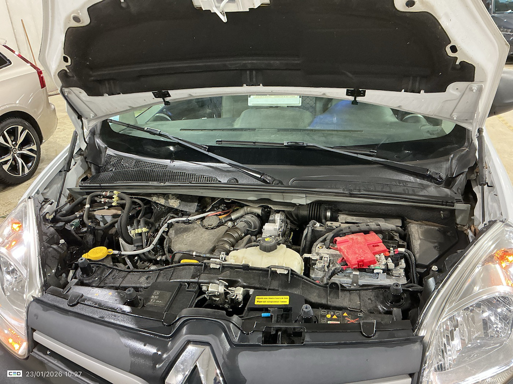 RENAULT KANGOO EXPRESS 1.5 BLUE DCI 95 MAXI CONFORT photo