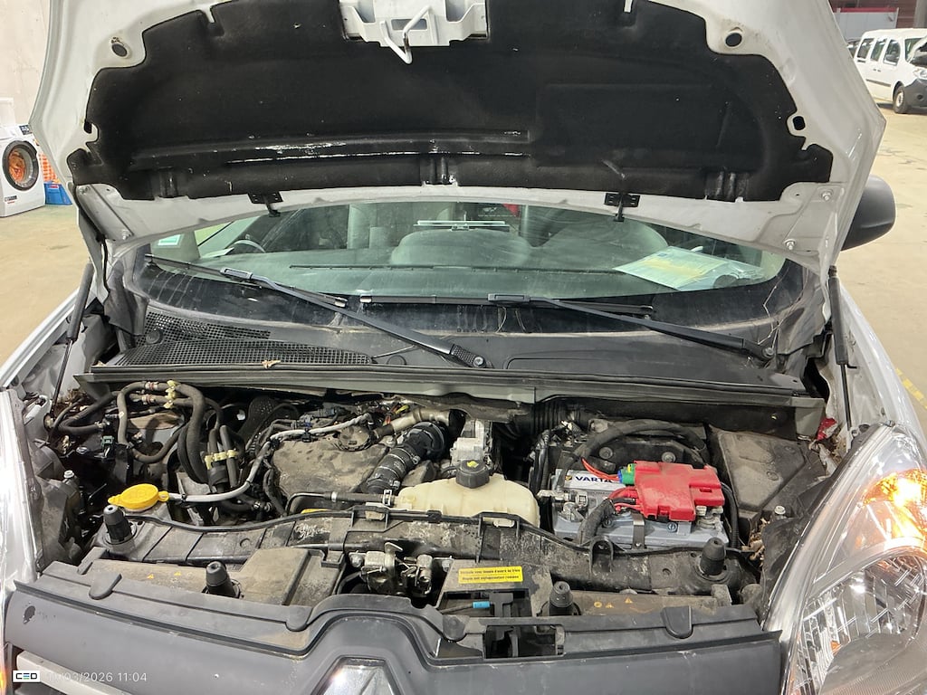 RENAULT KANGOO EXPRESS 1.5 BLUE DCI 95 MAXI CONFORT photo