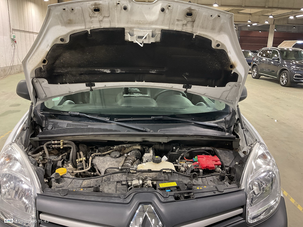 RENAULT KANGOO EXPRESS 1.5 BLUE DCI 95 MAXI CONFORT photo