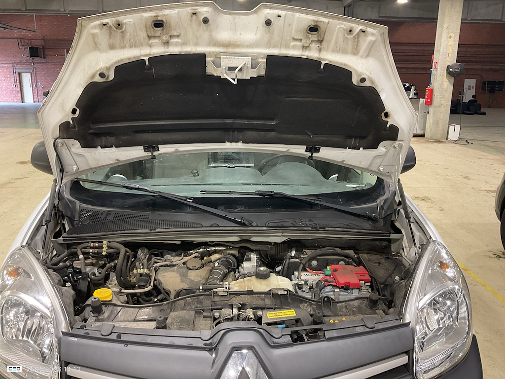 RENAULT KANGOO EXPRESS 1.5 BLUE DCI 95 MAXI CONFORT photo