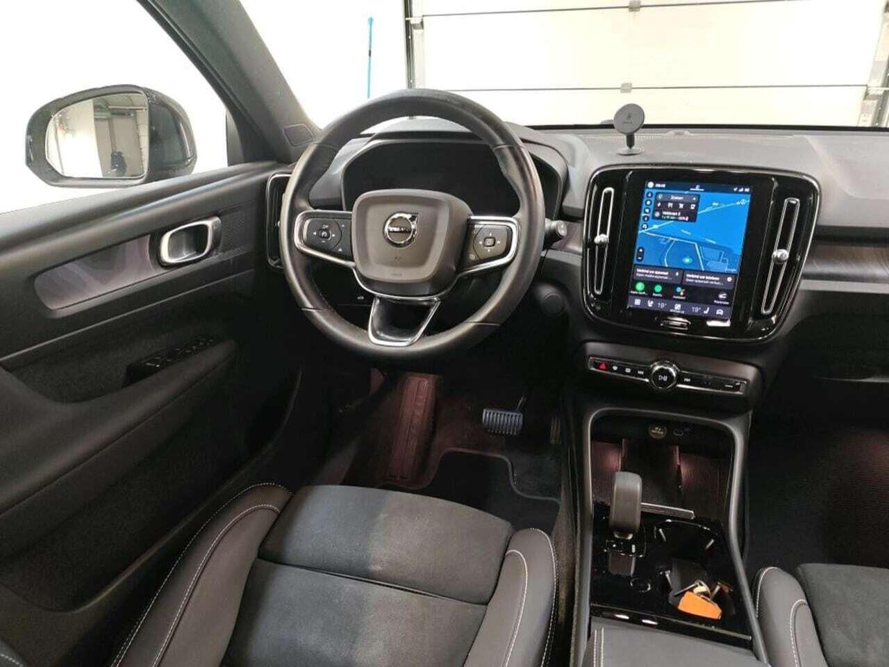 VOLVO XC40 Recharge Plus 70 kWh photo