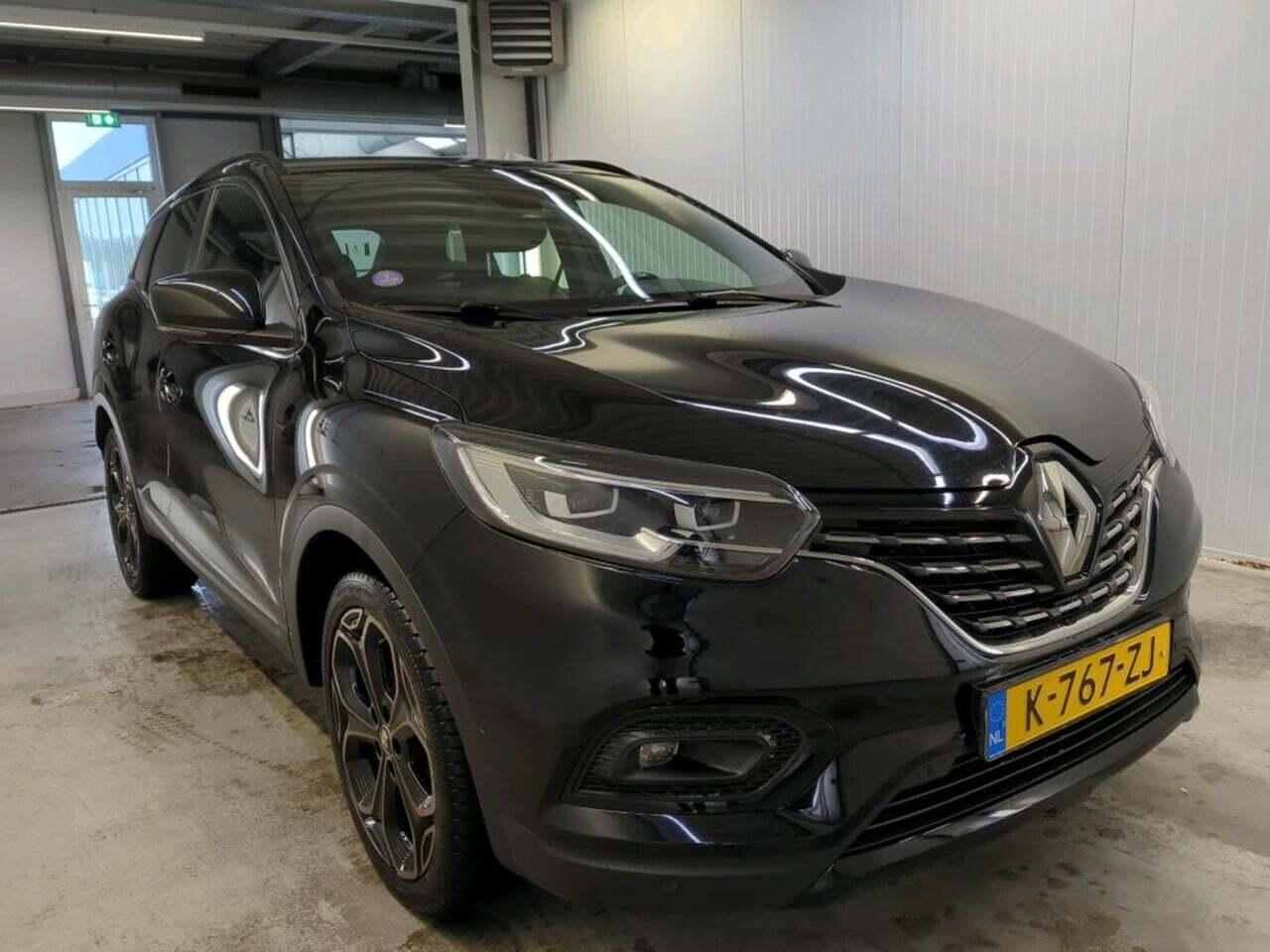 RENAULT KADJAR 1.3 TCe Black Edit. photo