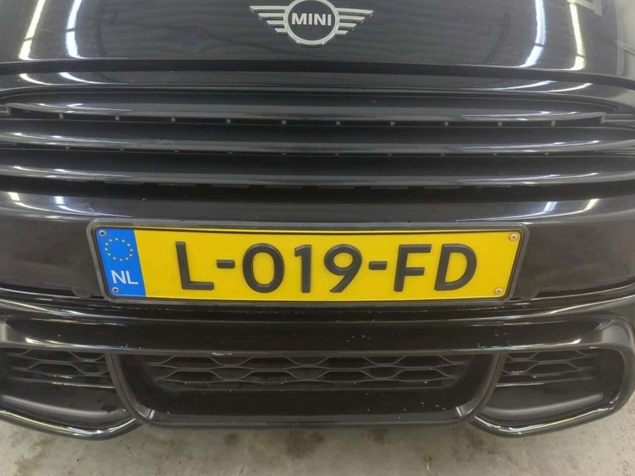 Mini Mini 1.5 Cooper JCW photo