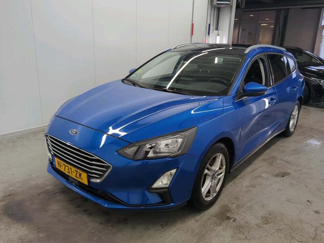 FORD Focus Wagon 1.5 EcoBl. Tit XBns