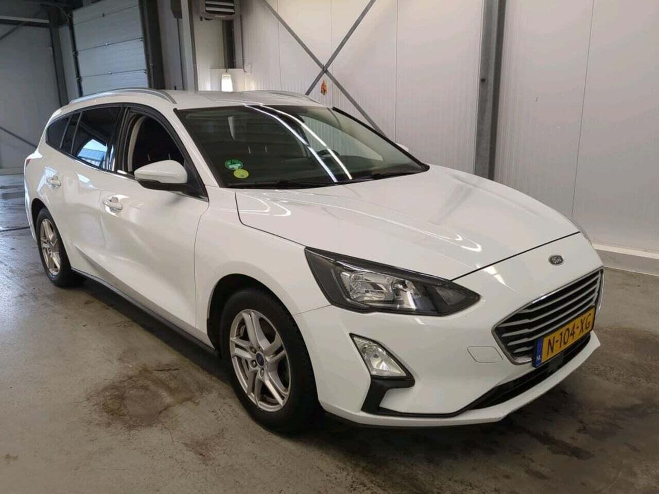 FORD Focus Wagon 1.5 EcoBlue Titanium X Busines photo