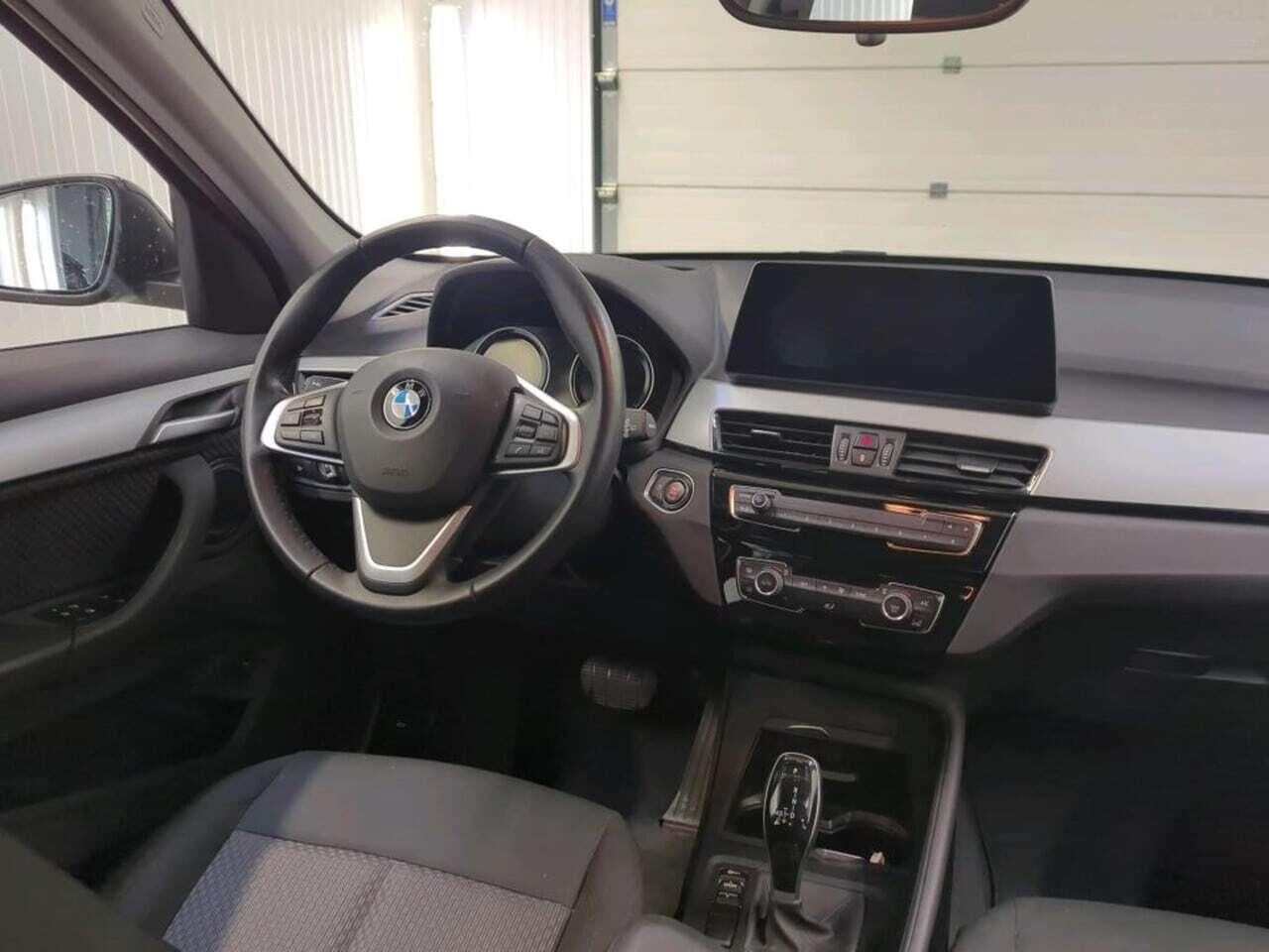 BMW X1 sDrive16d Bns Ed. photo