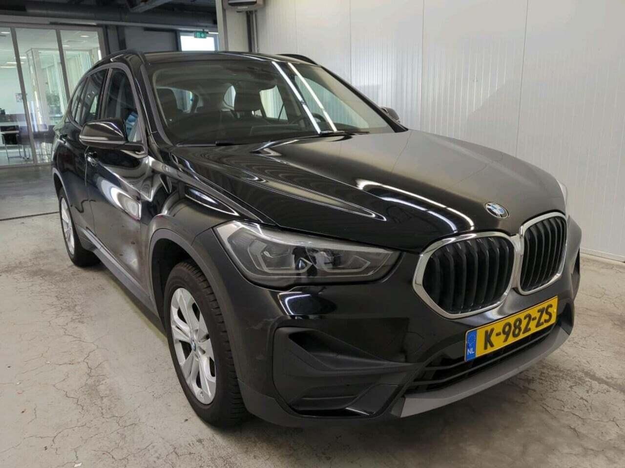 BMW X1 sDrive16d Bns Ed. photo