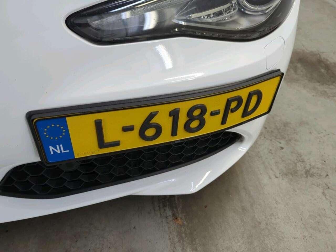 Alfa Romeo Giulia 2.2 Sprint photo