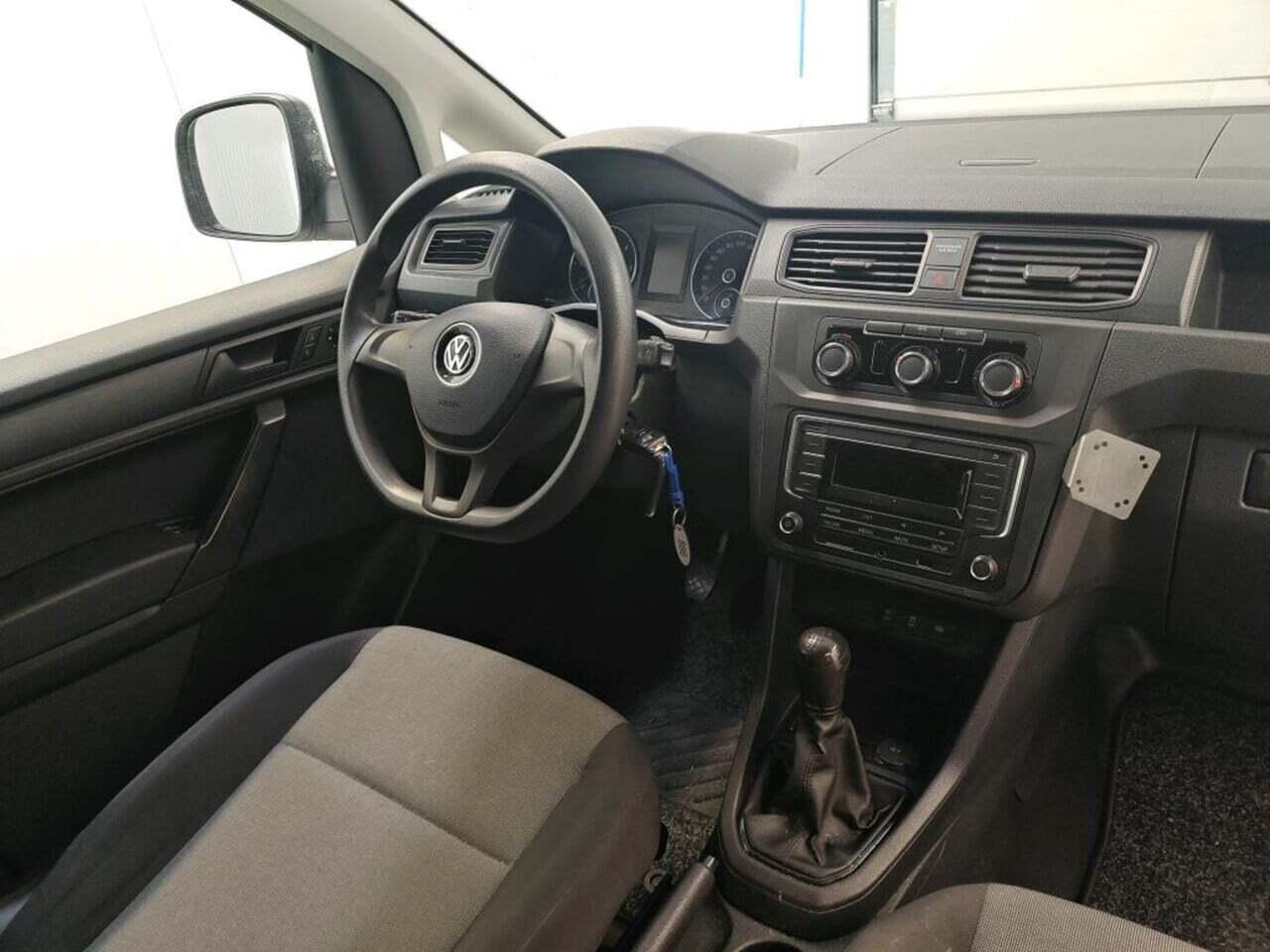 VOLKSWAGEN Caddy 2.0 TDI L2H1 BMT Hi. photo