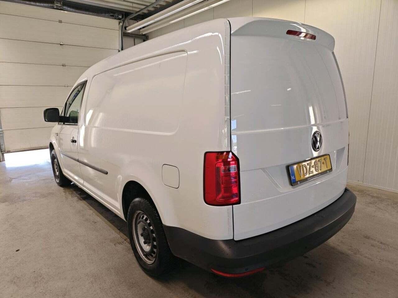 VOLKSWAGEN Caddy 2.0 TDI L2H1 BMT Hi. photo