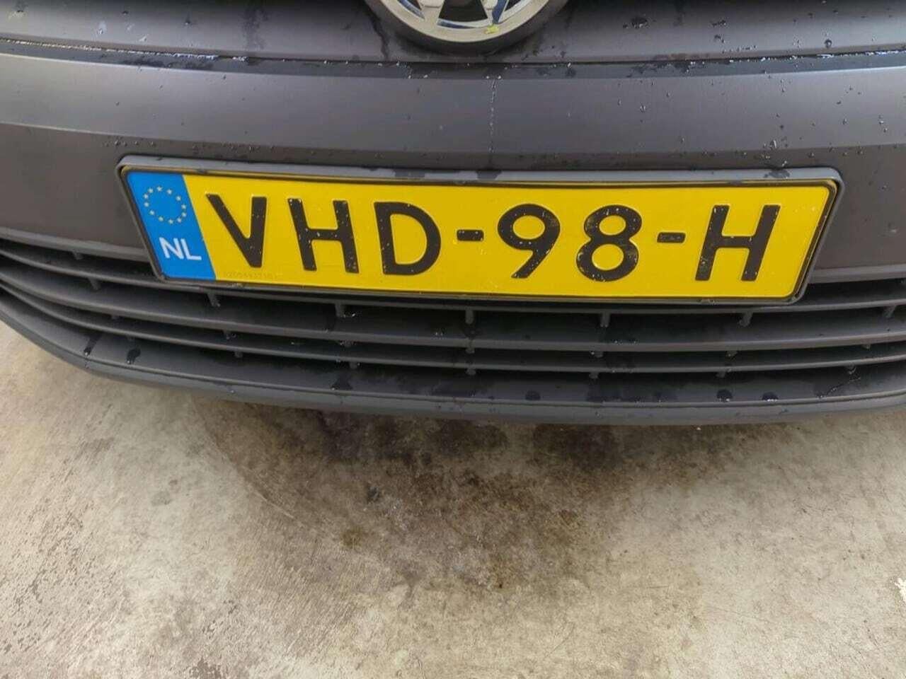 VOLKSWAGEN Caddy 2.0 TDI L2H1 BMT photo