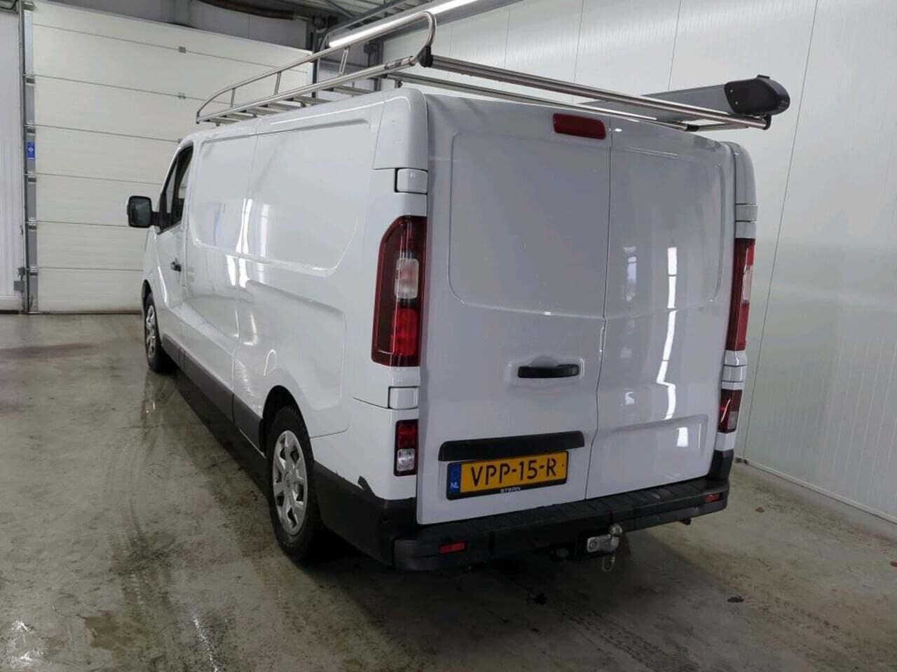 RENAULT Trafic 2.0 dCi T30 L2H1Work photo