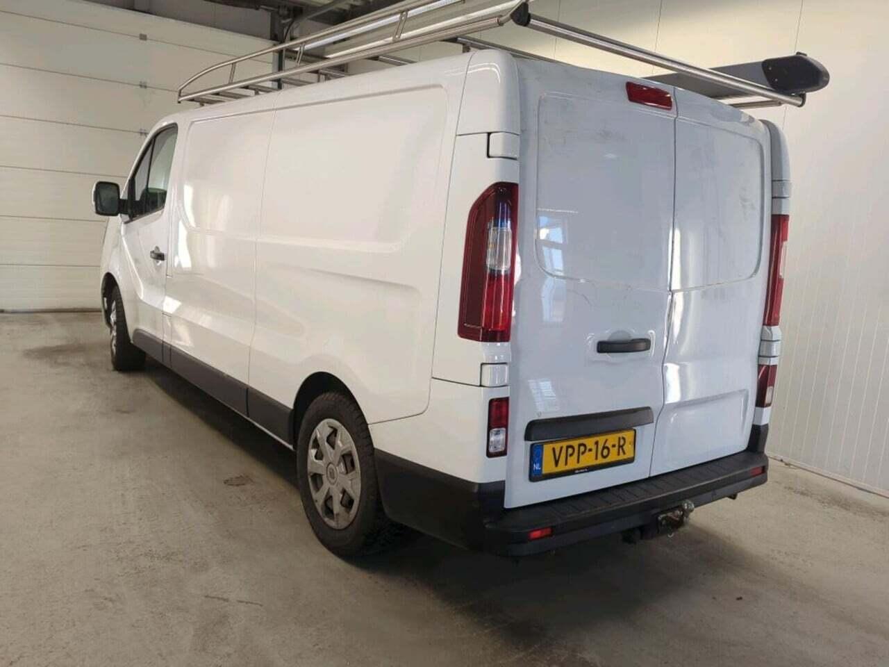 RENAULT Trafic 2.0 dCi T30 L2H1Work photo