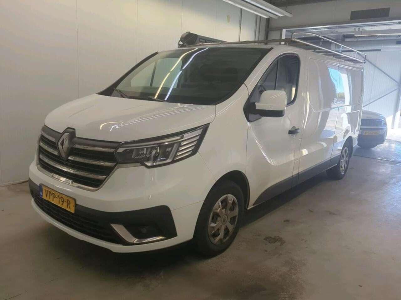 RENAULT Trafic 2.0 dCi T30 L2H1Work