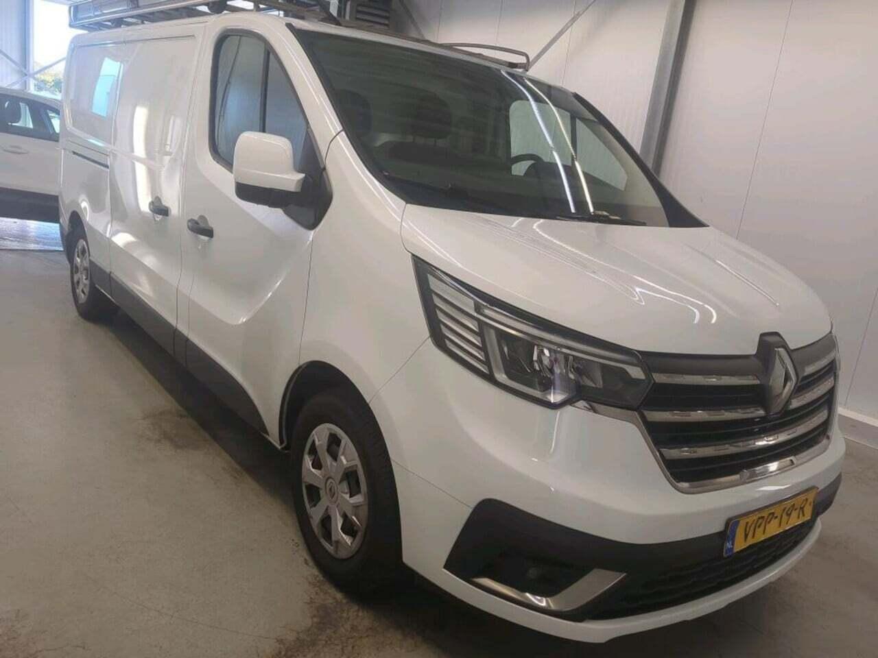 RENAULT Trafic 2.0 dCi T30 L2H1Work photo