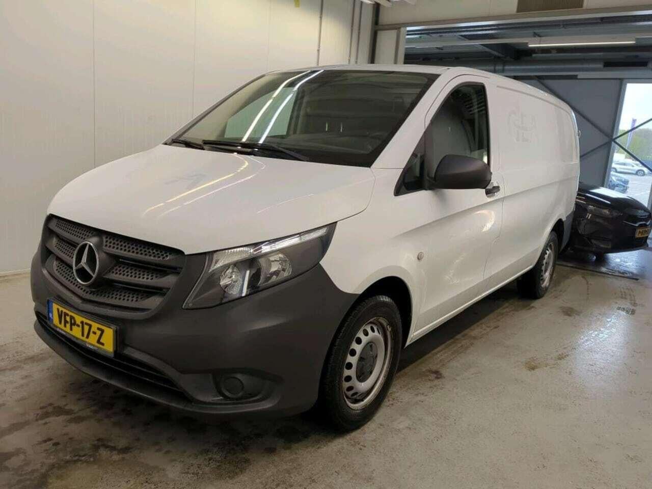 MERCEDES-BENZ Vito 111 CDI Lang