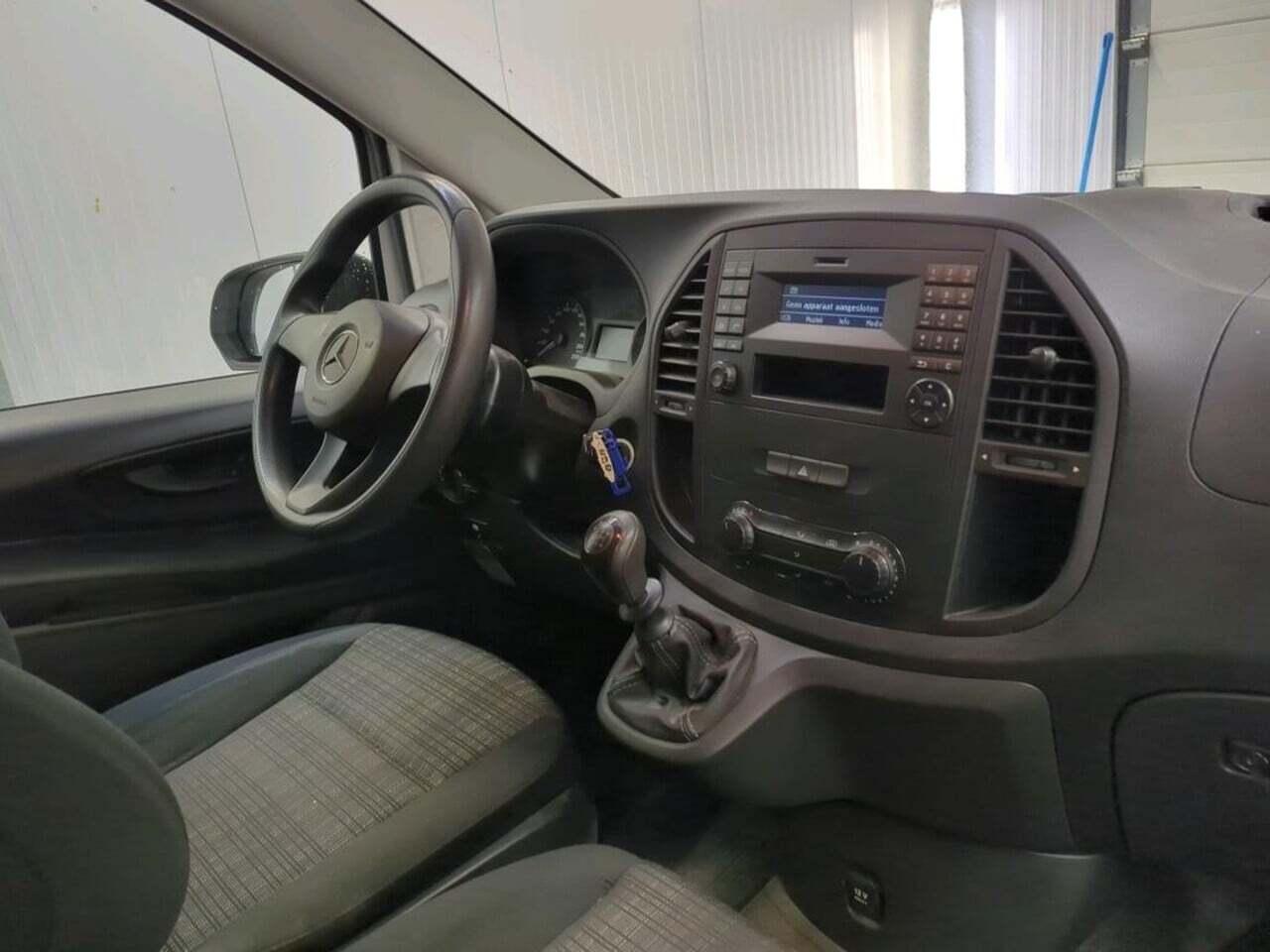 MERCEDES-BENZ Vito 111 CDI Lang photo