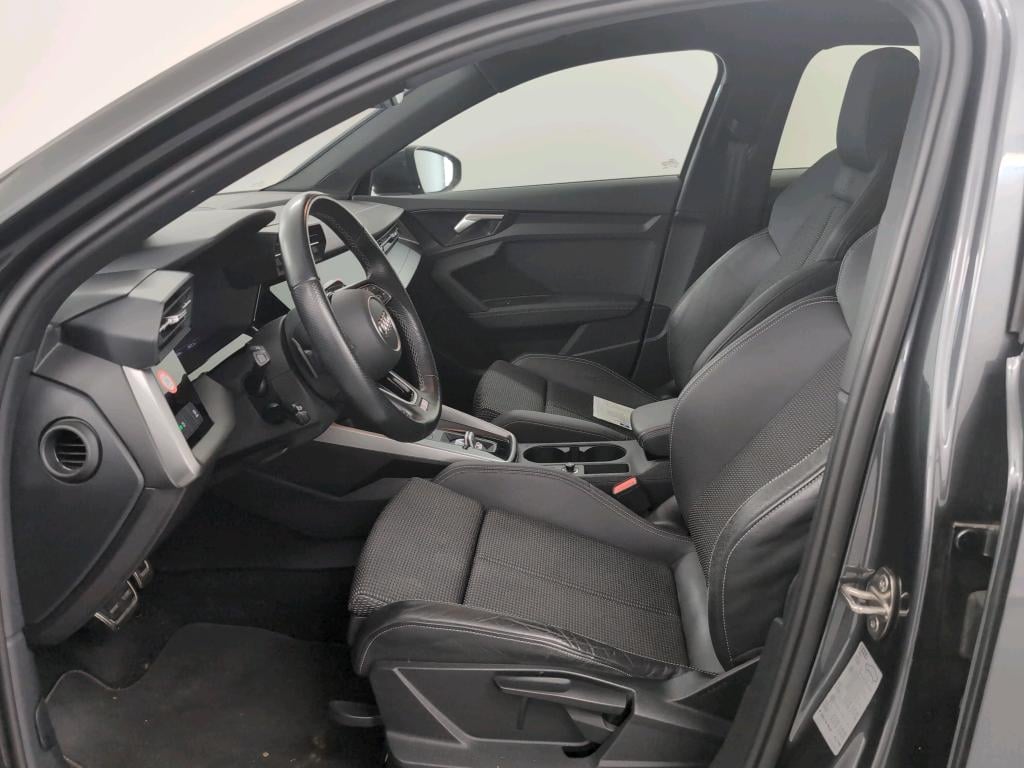 AUDI A3 SPORTBACK 1.5 35 TFSI 110KW S TRONIC S LINE photo