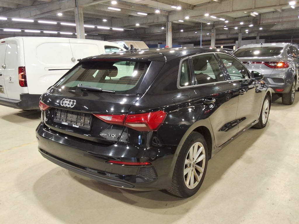 AUDI A3 SPORTBACK 2.0 35 TDI 110KW photo