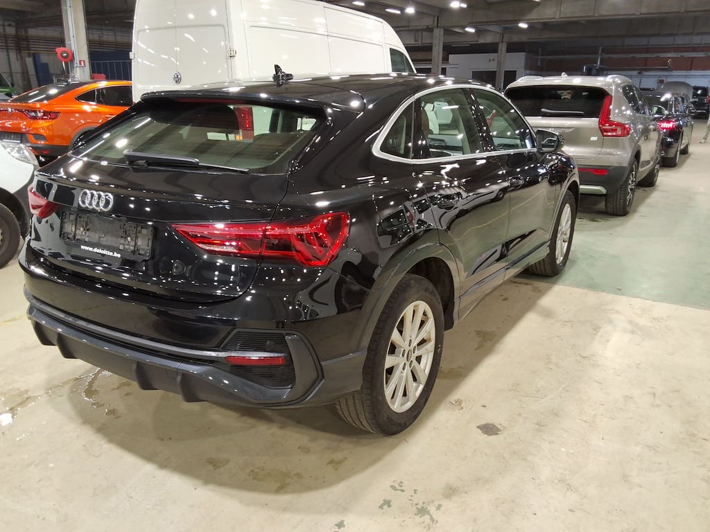 AUDI Q3 Sportback 1.4 45 TFSI E S TRONIC photo