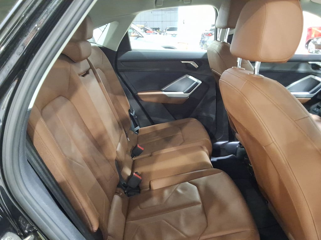 AUDI Q3 Sportback 1.4 45 TFSI E S TRONIC photo