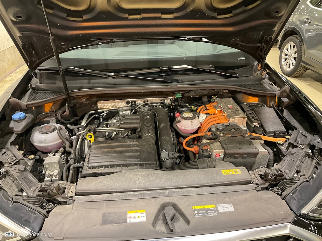 AUDI Q3 Sportback 1.4 45 TFSI E S TRONIC photo