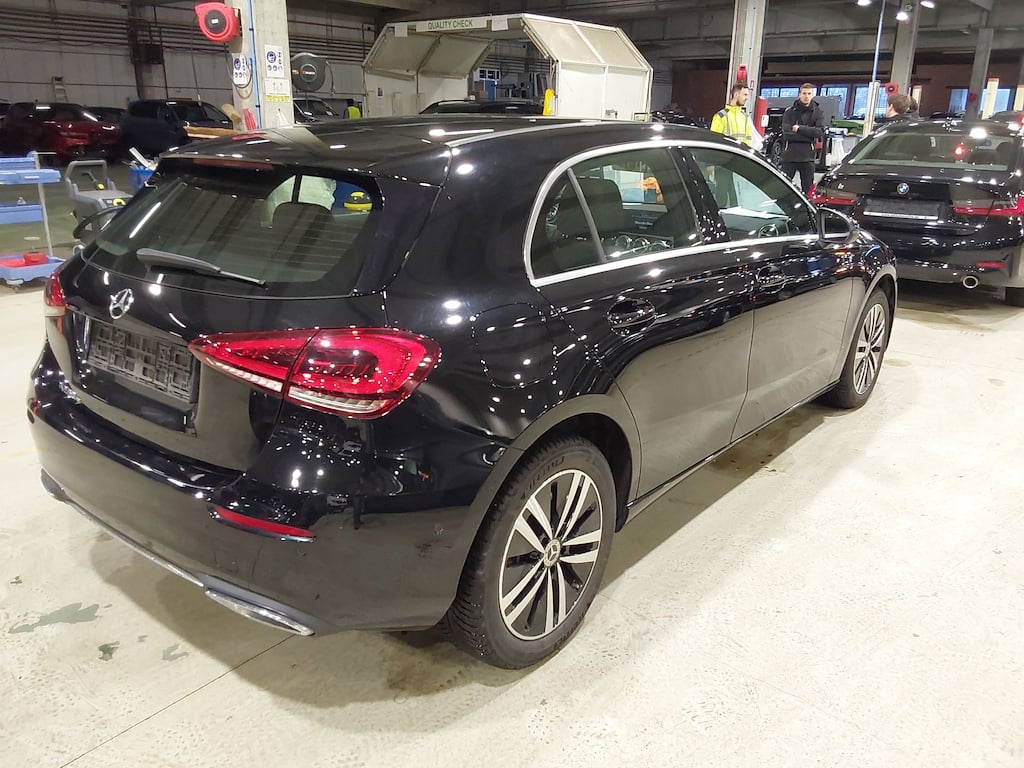 MERCEDES-BENZ A-CLASS 1.3 A 250 E DCT BUSINESS SOLUTION photo