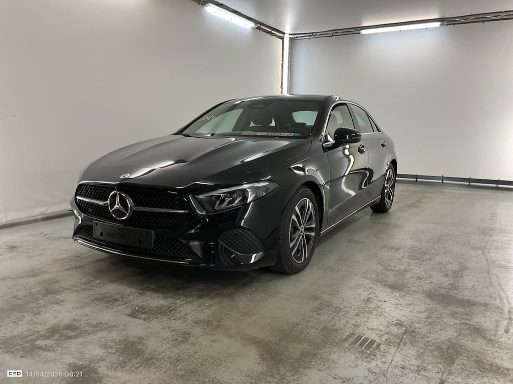 MERCEDES-BENZ A-CLASS LIMOUSINE 2.0 A 180 D BUSINESS LINE DCT