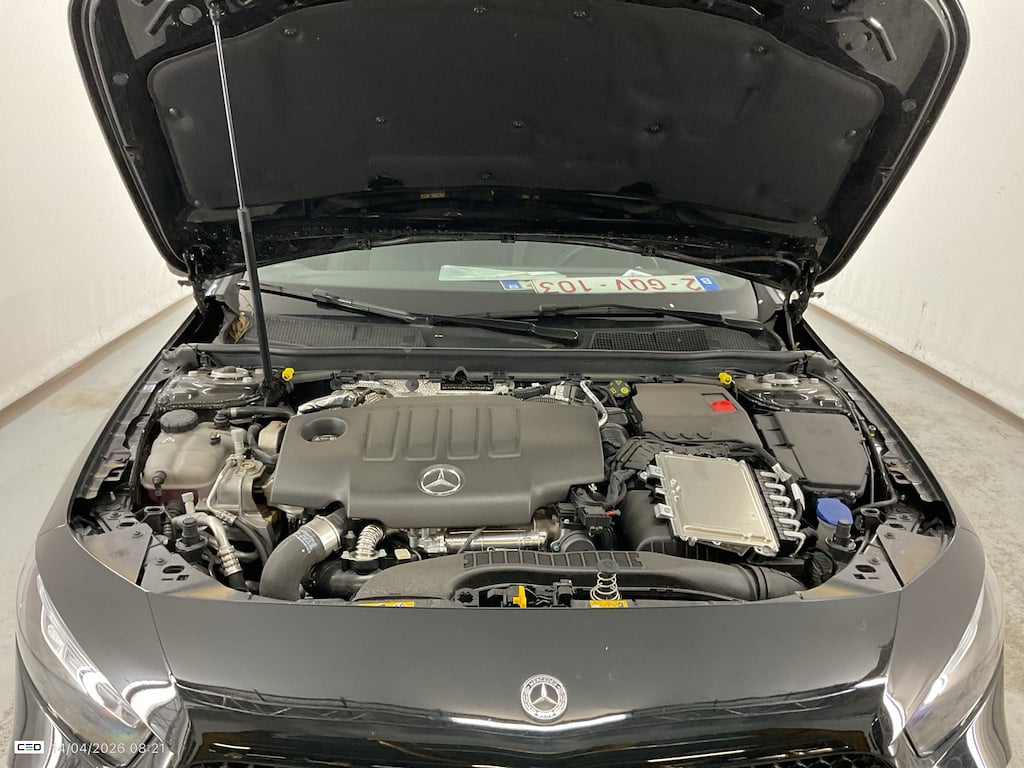 MERCEDES-BENZ A-CLASS LIMOUSINE 2.0 A 180 D BUSINESS LINE DCT photo