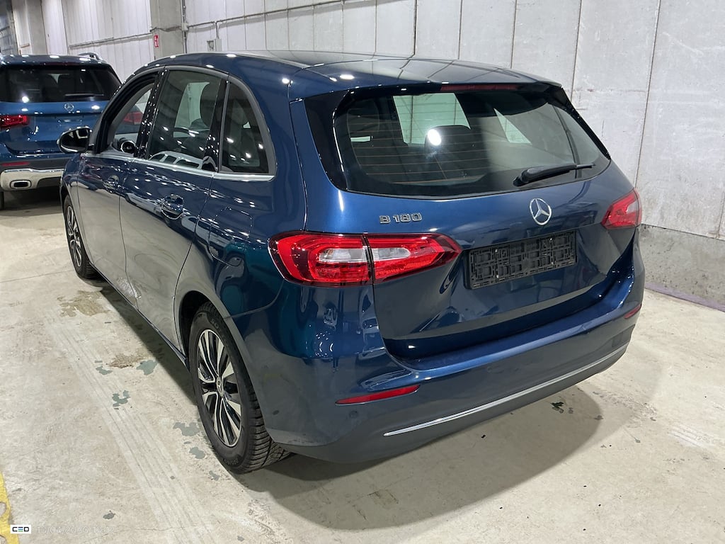 MERCEDES-BENZ B-CLASS 1.3 B 180 BUSINESS SOLUTION ESSENTIAL photo