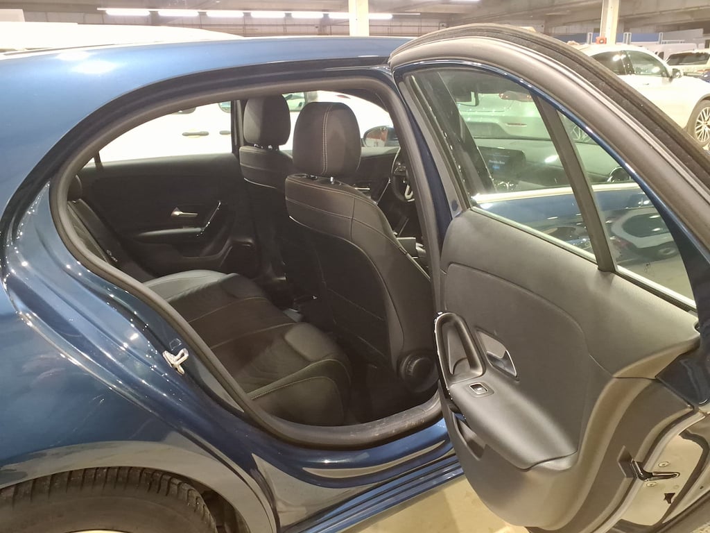 MERCEDES-BENZ CLASSE A DIESEL (W177) A 160 d Business Solution (EU6d-TEMP) photo