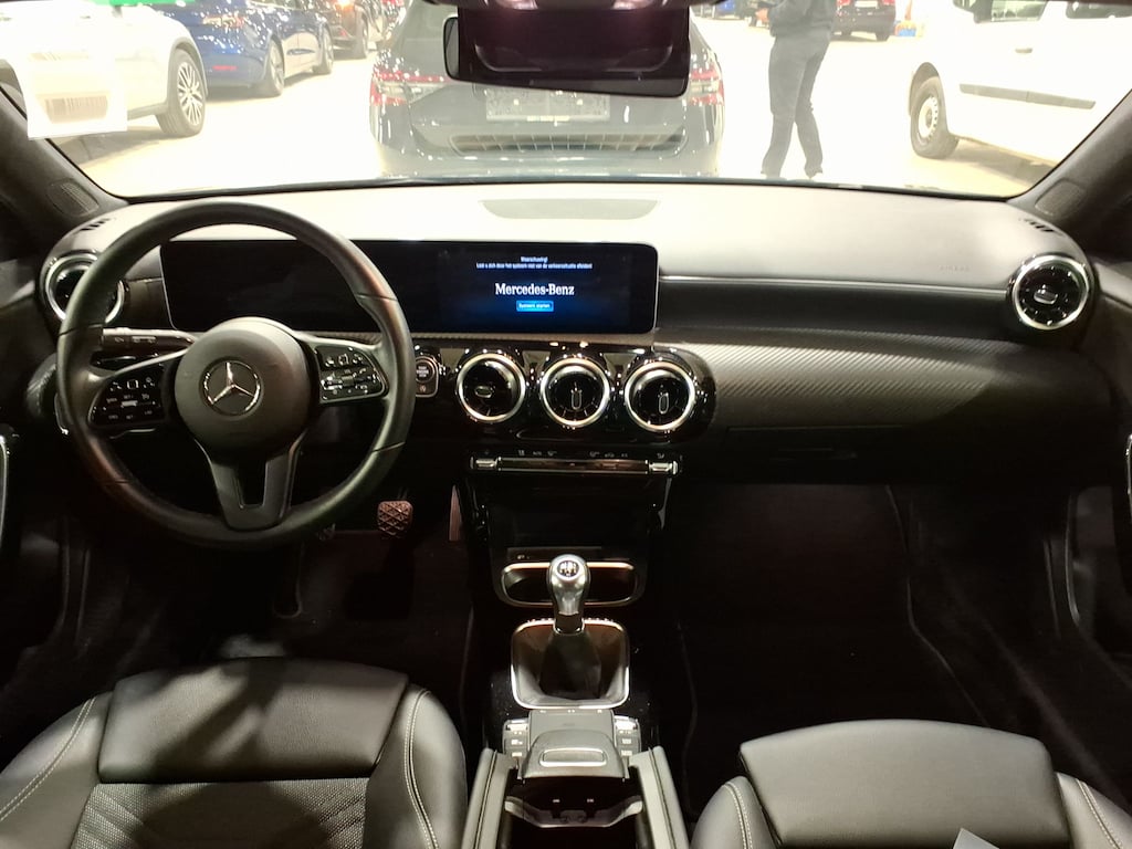 MERCEDES-BENZ CLASSE A DIESEL (W177) A 160 d Business Solution (EU6d-TEMP) photo