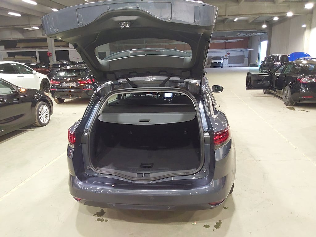 RENAULT MEGANE GRANDTOUR 1.5 BLUE DCI 115 EDC CORPORATE EDITION photo